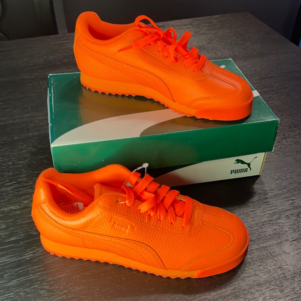NWOT Puma Shoes